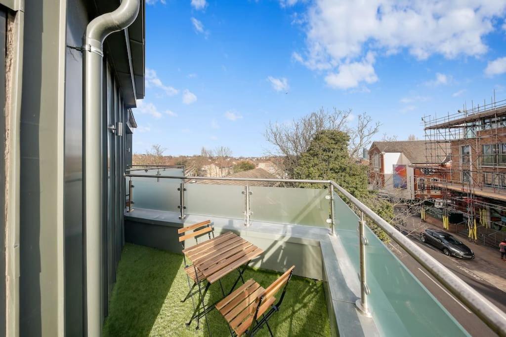 3Bed Penthouse 10Min To Wimbledon Tennis Courts Londra Exterior foto