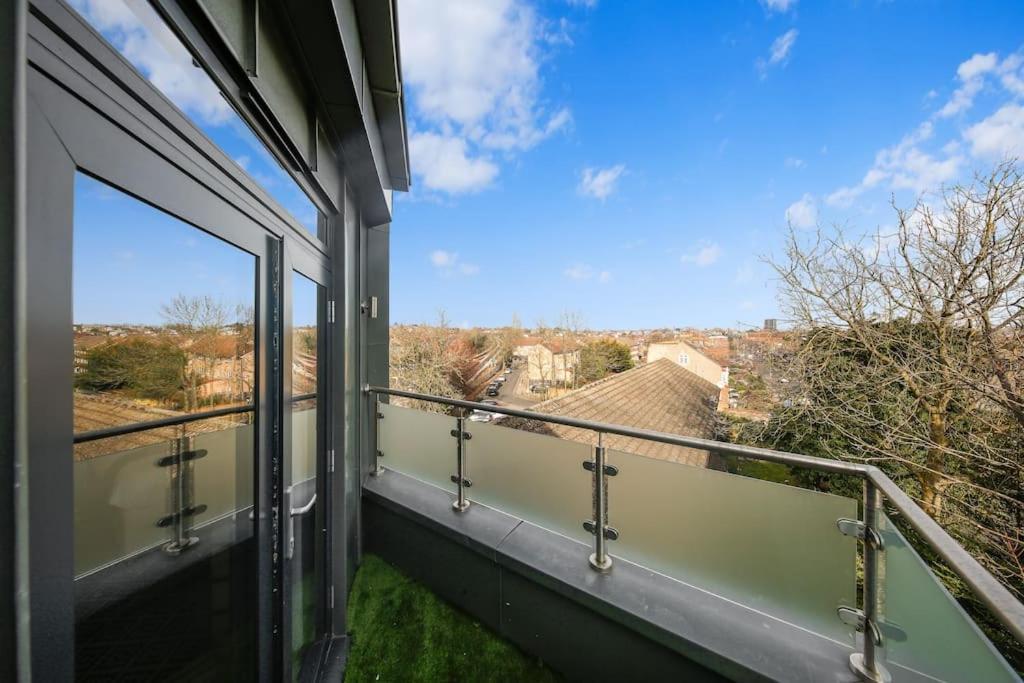 3Bed Penthouse 10Min To Wimbledon Tennis Courts Londra Exterior foto